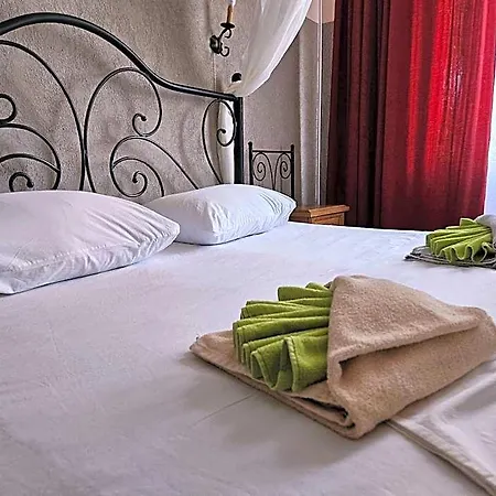 Hotel Paralax