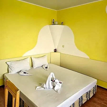 Hotel Paralax Varna